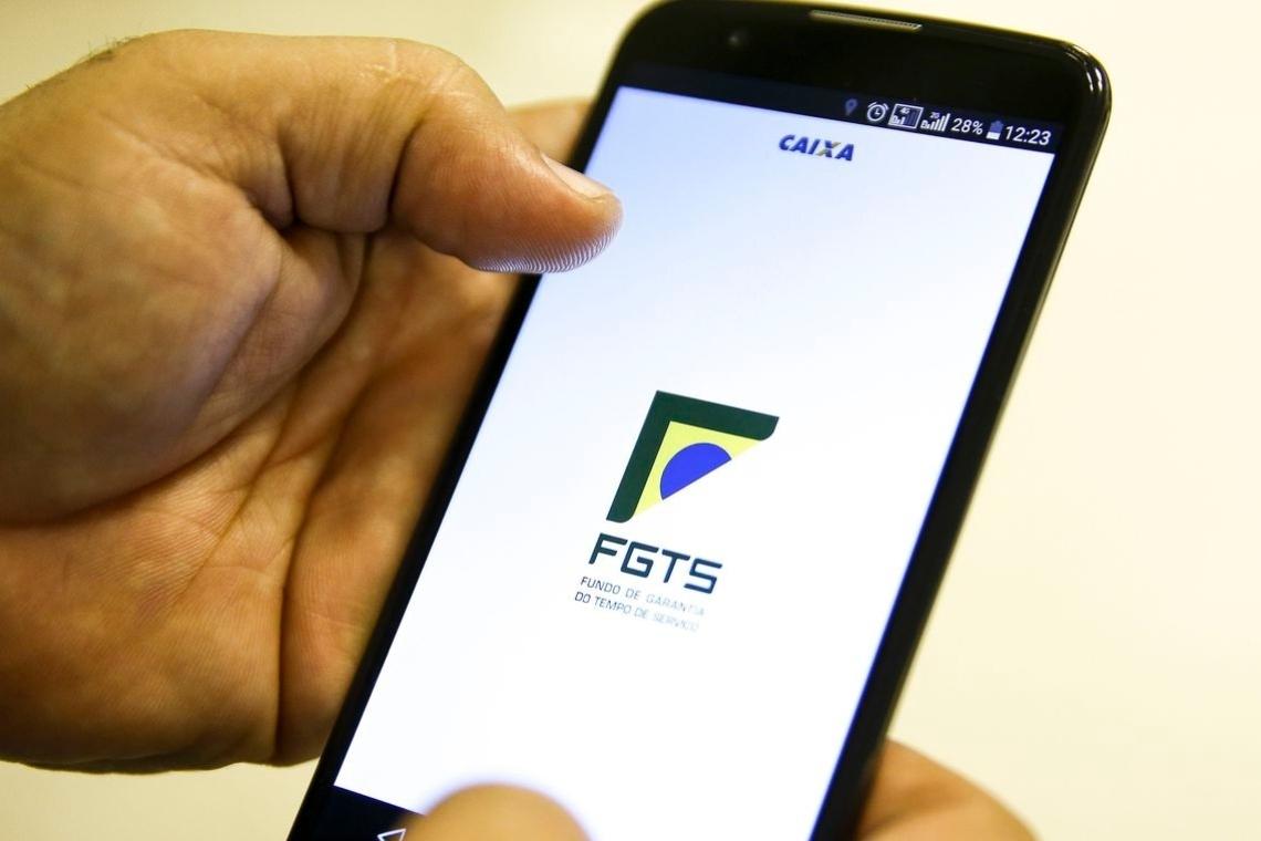 Governo quer mudança permanente no FGTS e deve limitar saques a R$ 500 em 2019